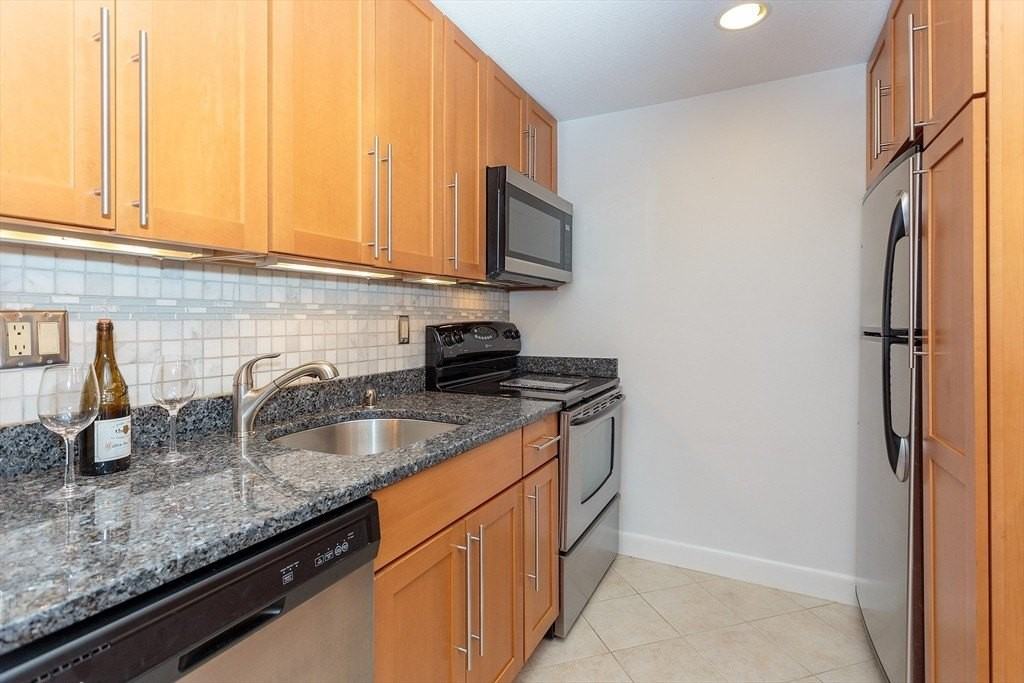 64 Main St #52B - Photo 7 of 17