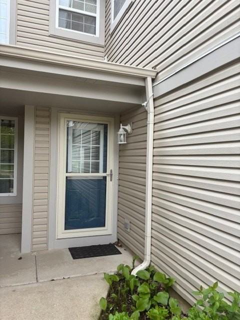 3215 Renard Ln - Photo 2 of 21