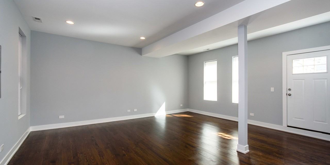 2163 N Bell Ave #CH2 - Photo 7 of 20