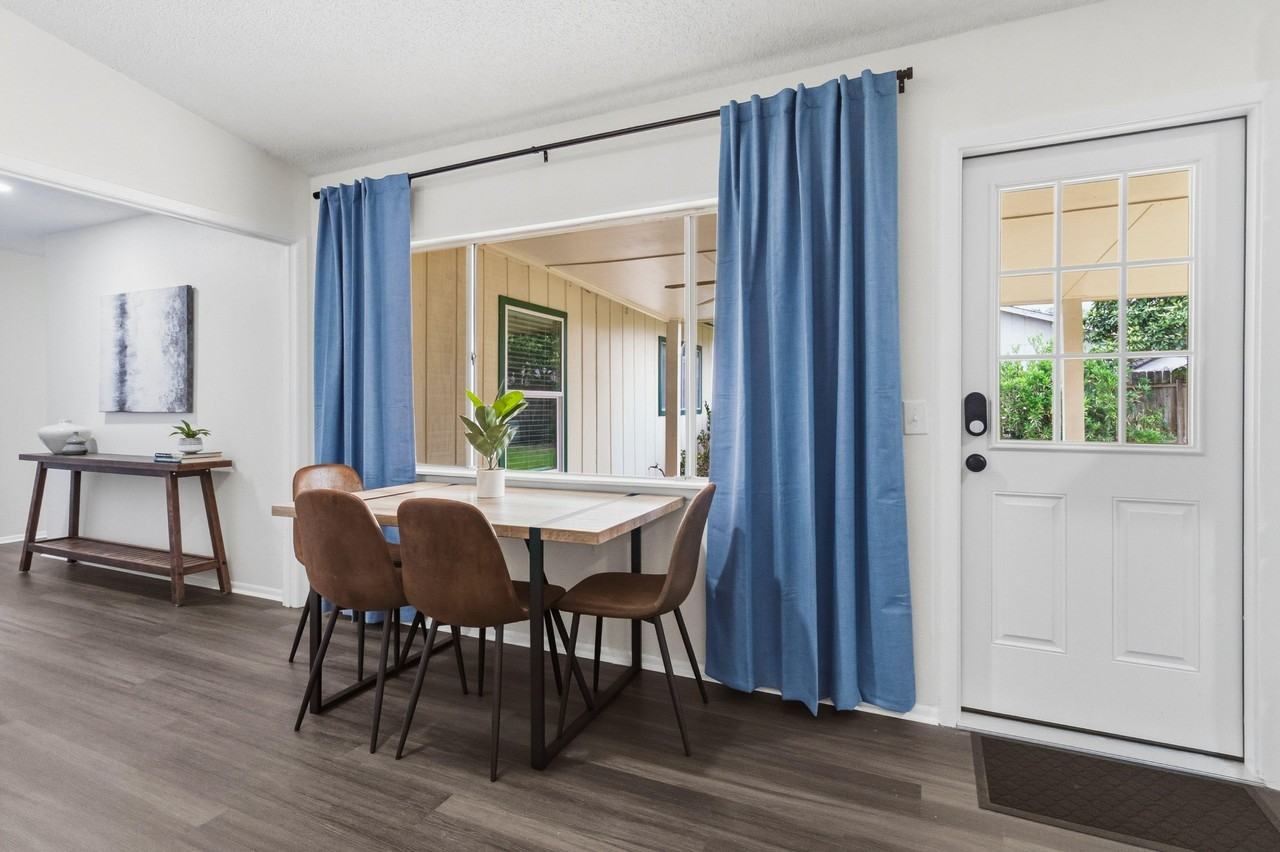 La Quinta - Photo 5 of 14