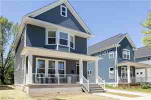 featured image of 2192 E 100th St