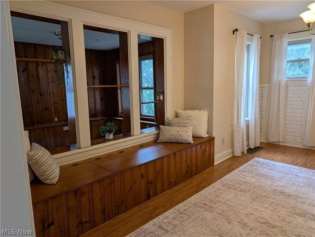 486 Needham Ave - Photo 3 of 42