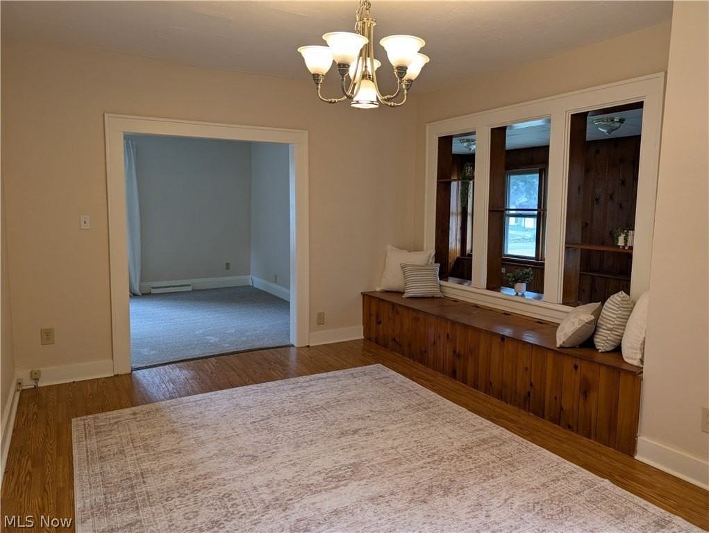 486 Needham Ave - Photo 5 of 42
