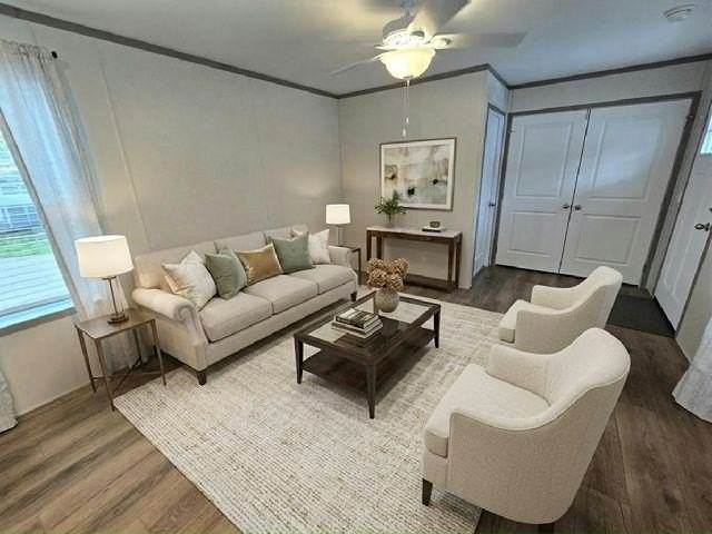 121 Lynn Ln #15 - Photo 3 of 5