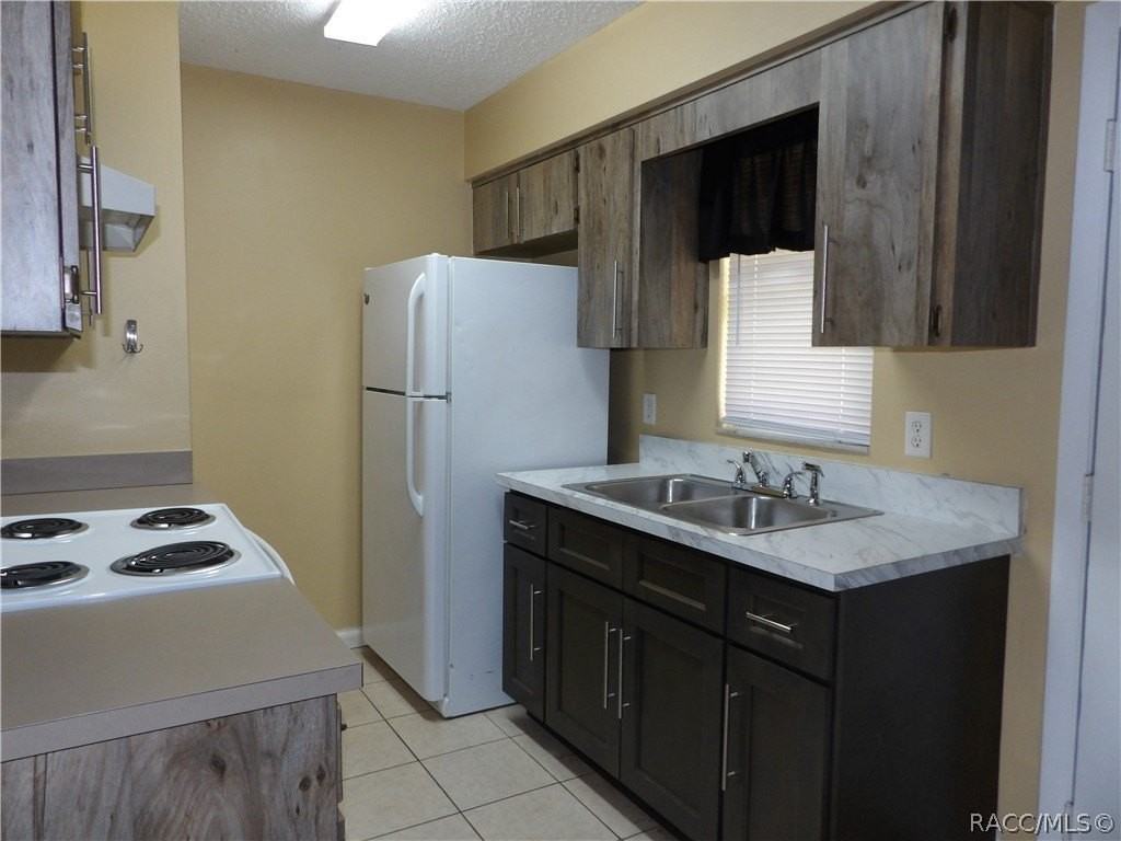 520 Independence Hwy - Photo 6 of 8