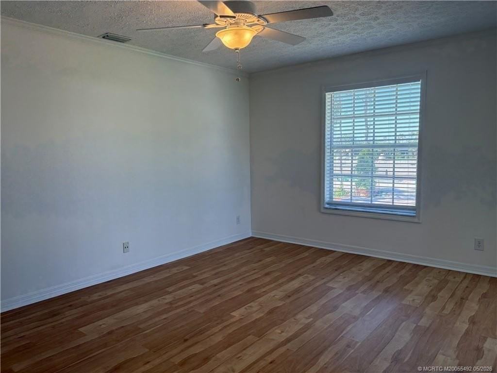 802 Se Central Pkwy #14 - Photo 7 of 12