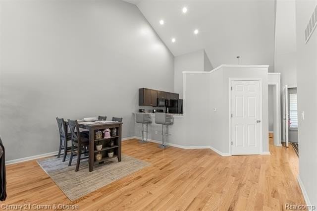 1062 Biddle Ave - Photo 5 of 28