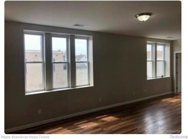 11625 Joseph Campau St - Photo 2 of 7