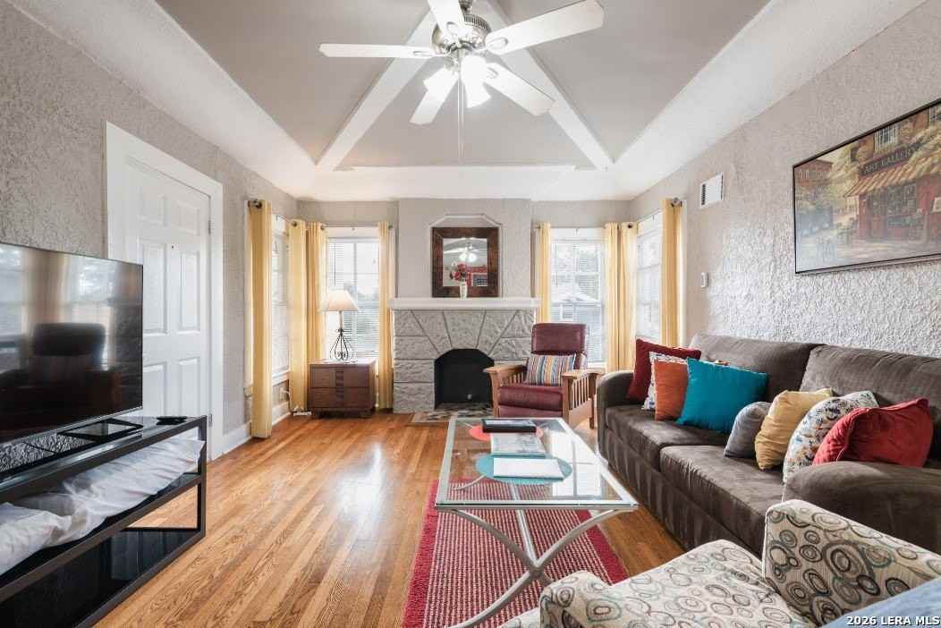 1630 W Mulberry Ave - Photo 5 of 21
