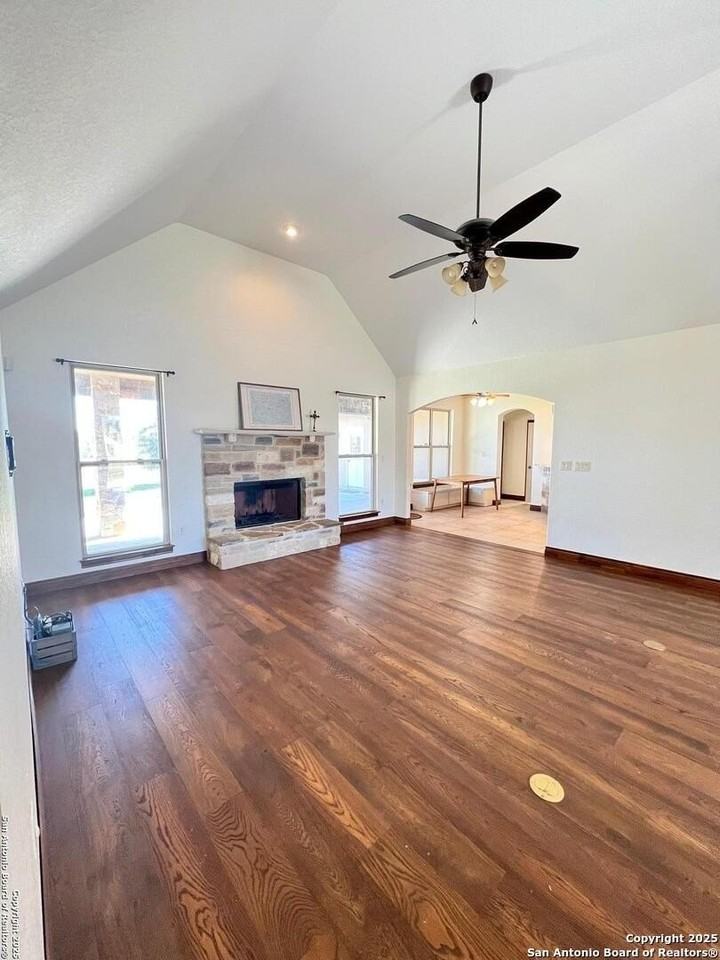 2264 Granada Hls - Photo 5 of 27
