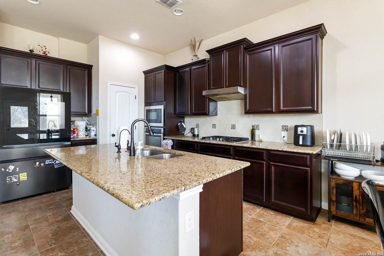 29114 Tusculum - Photo 3 of 13