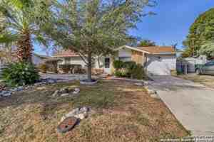 featured image of 8815 Oakbrook St