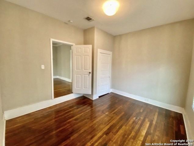 2219 S New Braunfels Ave - Photo 4 of 14
