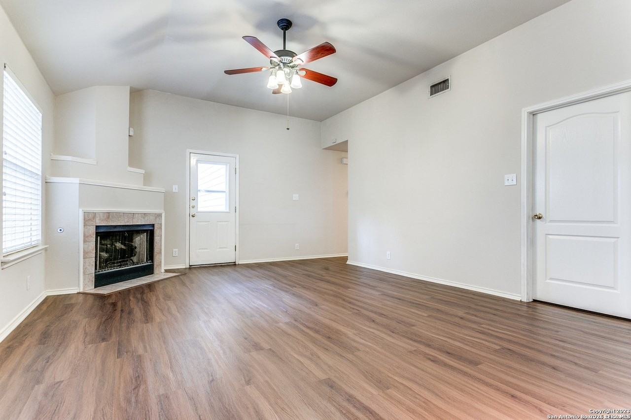 6014 Woodway Ct - Photo 7 of 23