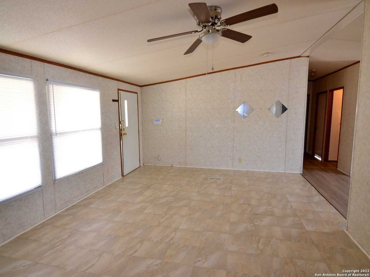 145 County Road 3821 - Photo 2 of 13