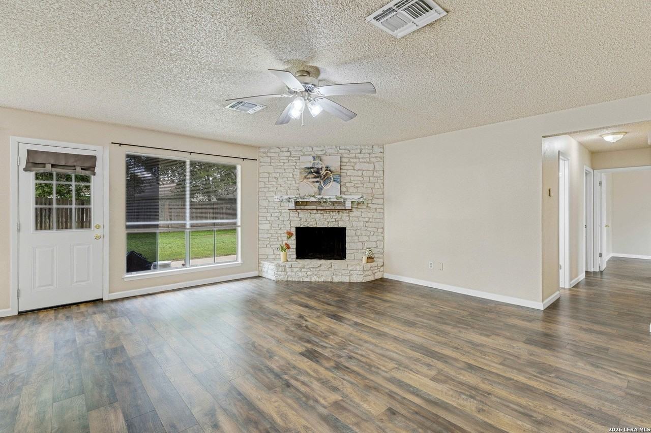 9727 Timber Path - Photo 4 of 20