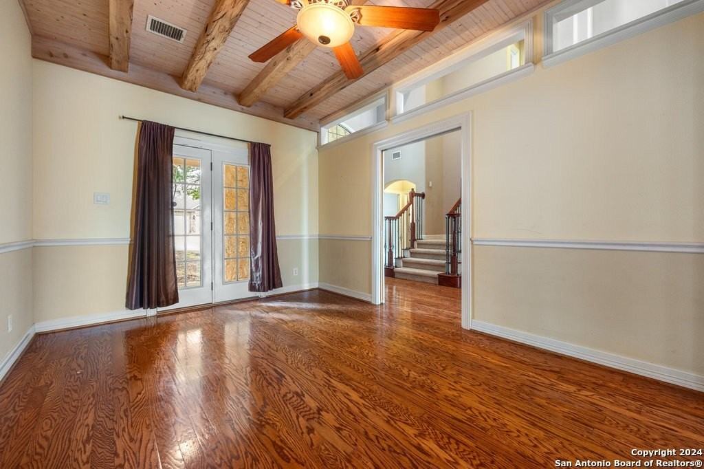 410 Cadence Hl - Photo 5 of 29