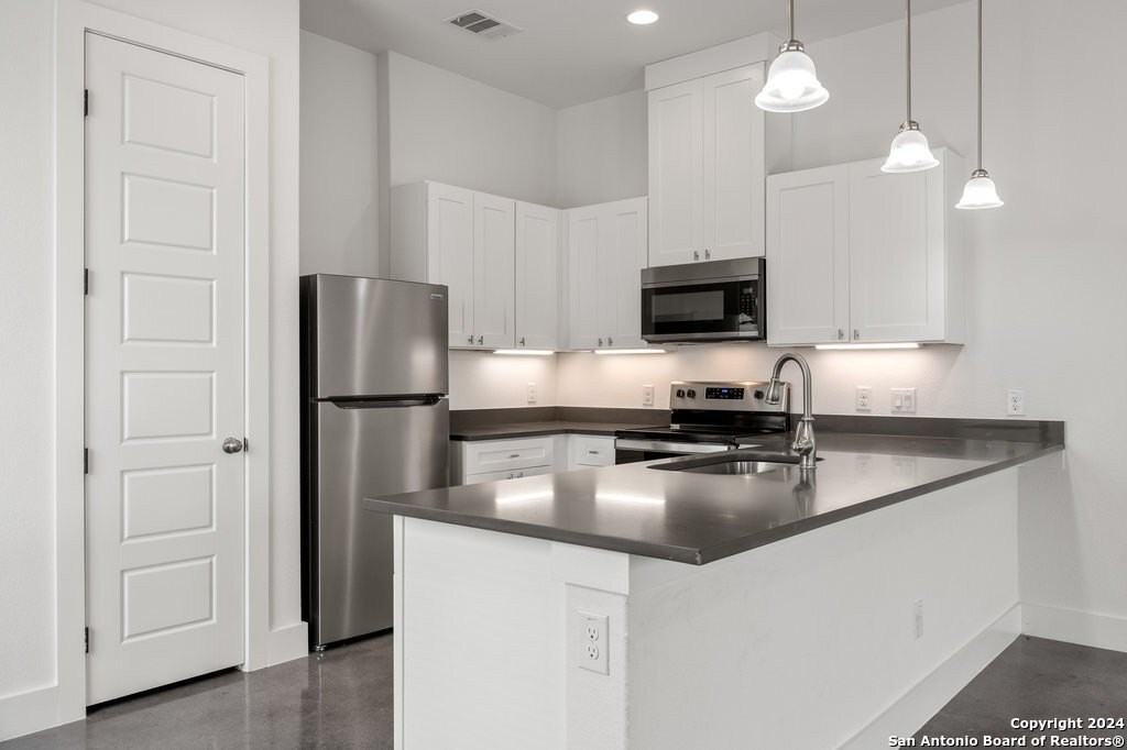307 San Salvador Ave #101 - Photo 4 of 25