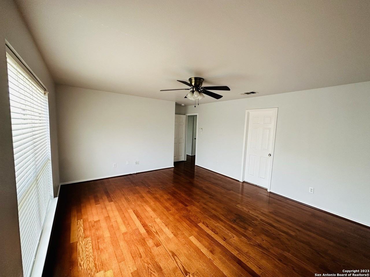 9538 Mustang Farm - Photo 5 of 31