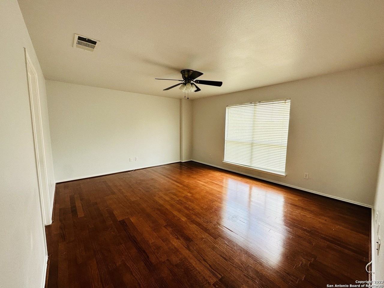 9538 Mustang Farm - Photo 7 of 31