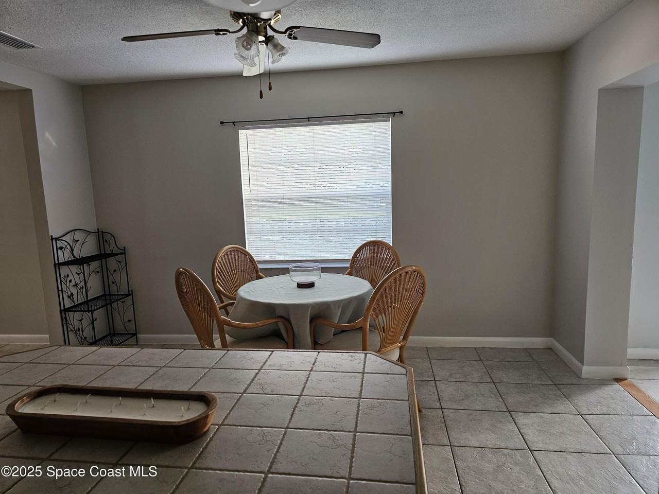 1735 E Central Ave - Photo 6 of 25