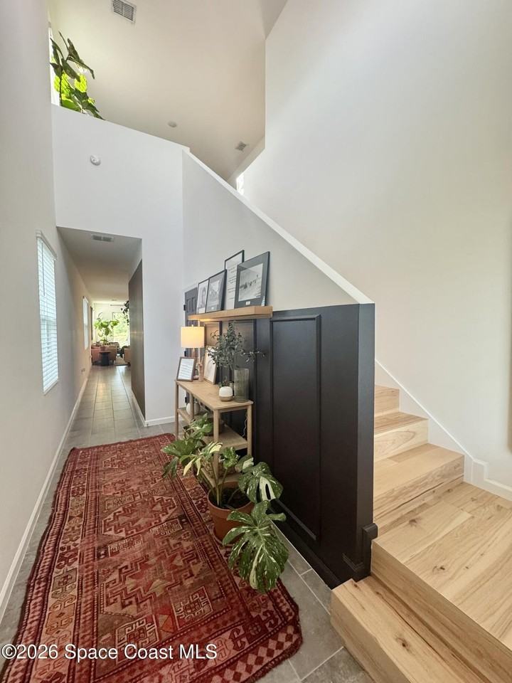 1192 Canfield Cir Se - Photo 3 of 28