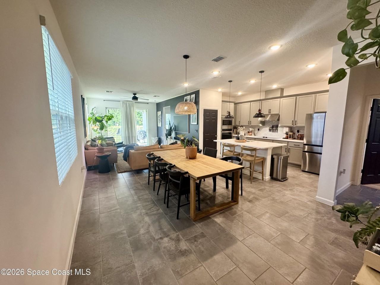 1192 Canfield Cir Se - Photo 5 of 28