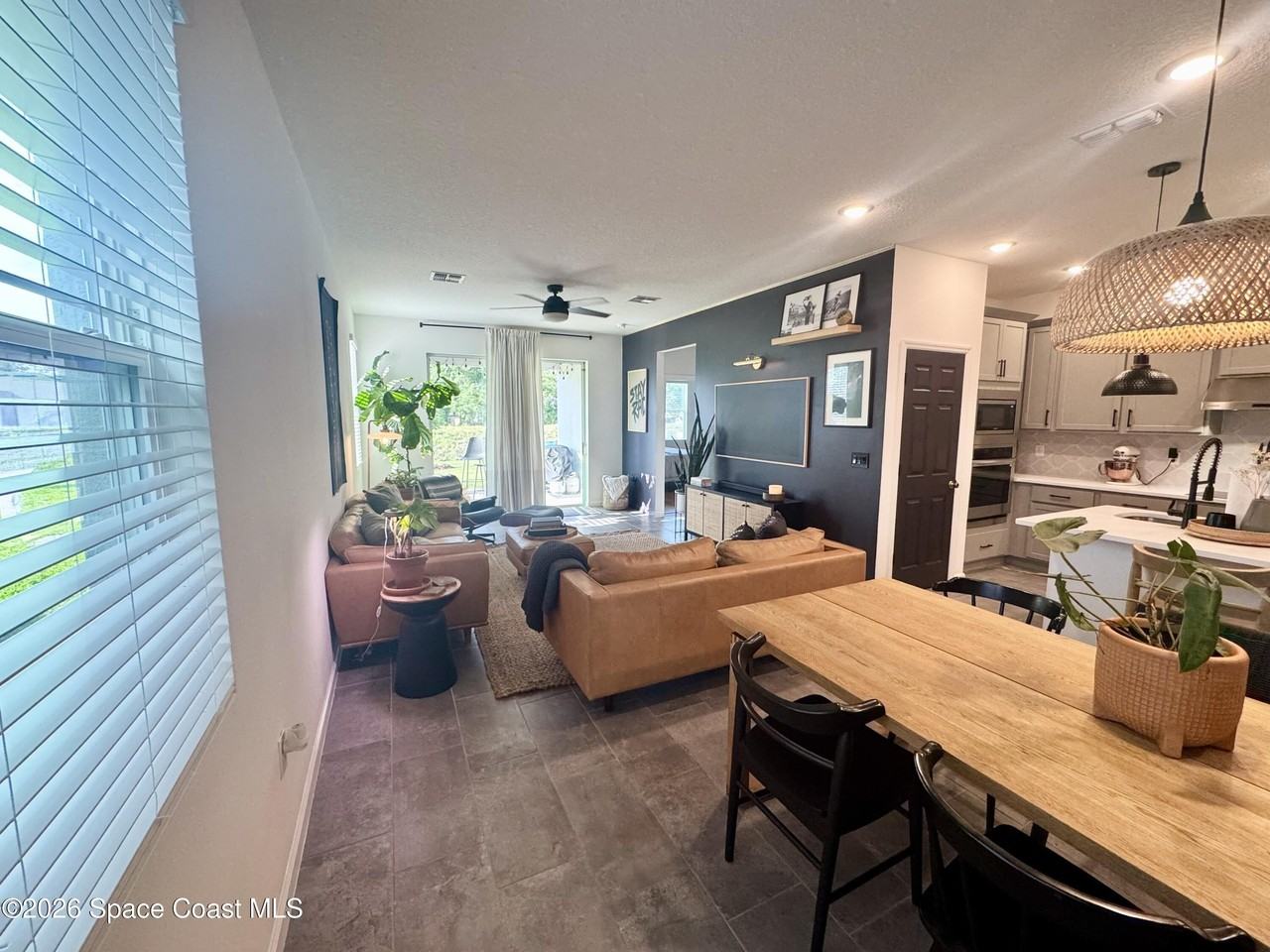 1192 Canfield Cir Se - Photo 6 of 28