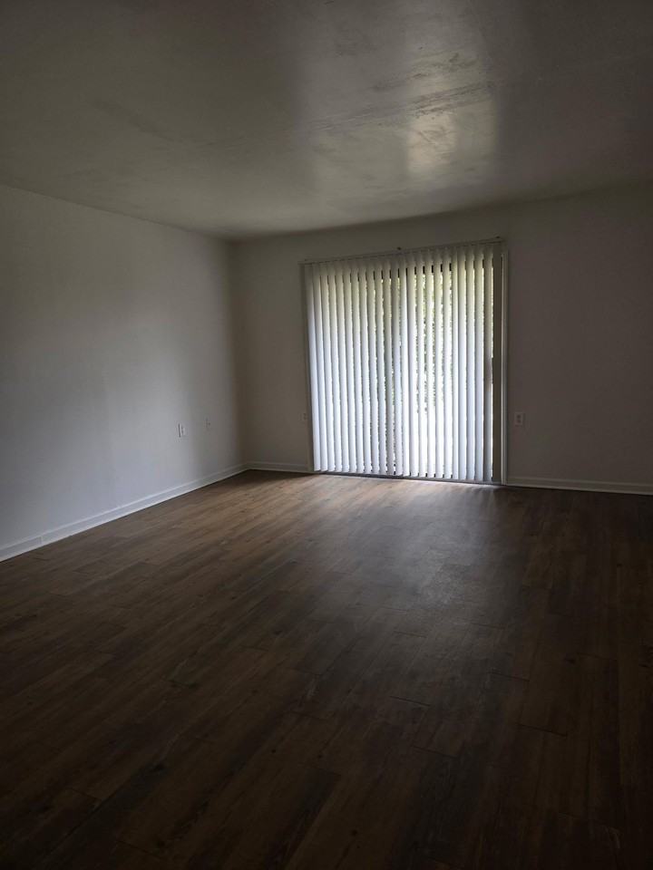 329 Mabry Mabry Street #C - Photo 4 of 14