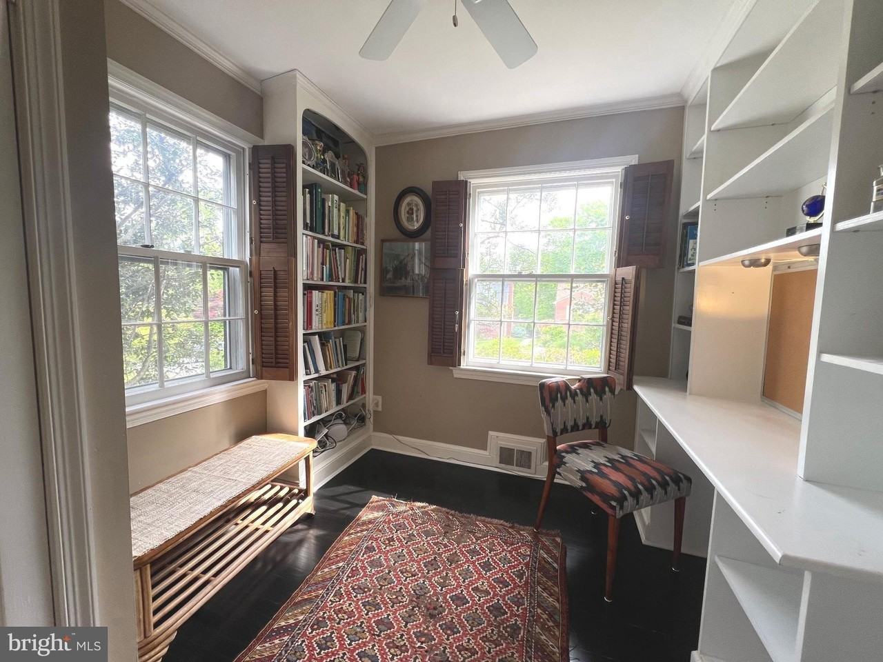 7064 31st St Nw - Photo 4 of 43