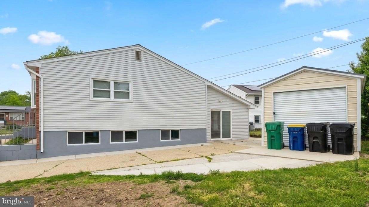 361 David Hall Rd - Photo 2 of 38