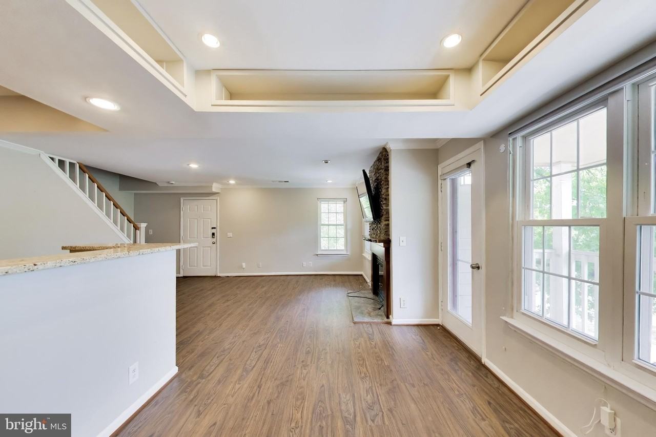 10821 Hampton Mill Ter #210 - Photo 7 of 29