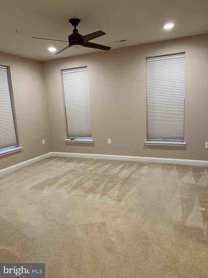 3910 Doc Berlin Dr #14 - Photo 7 of 13