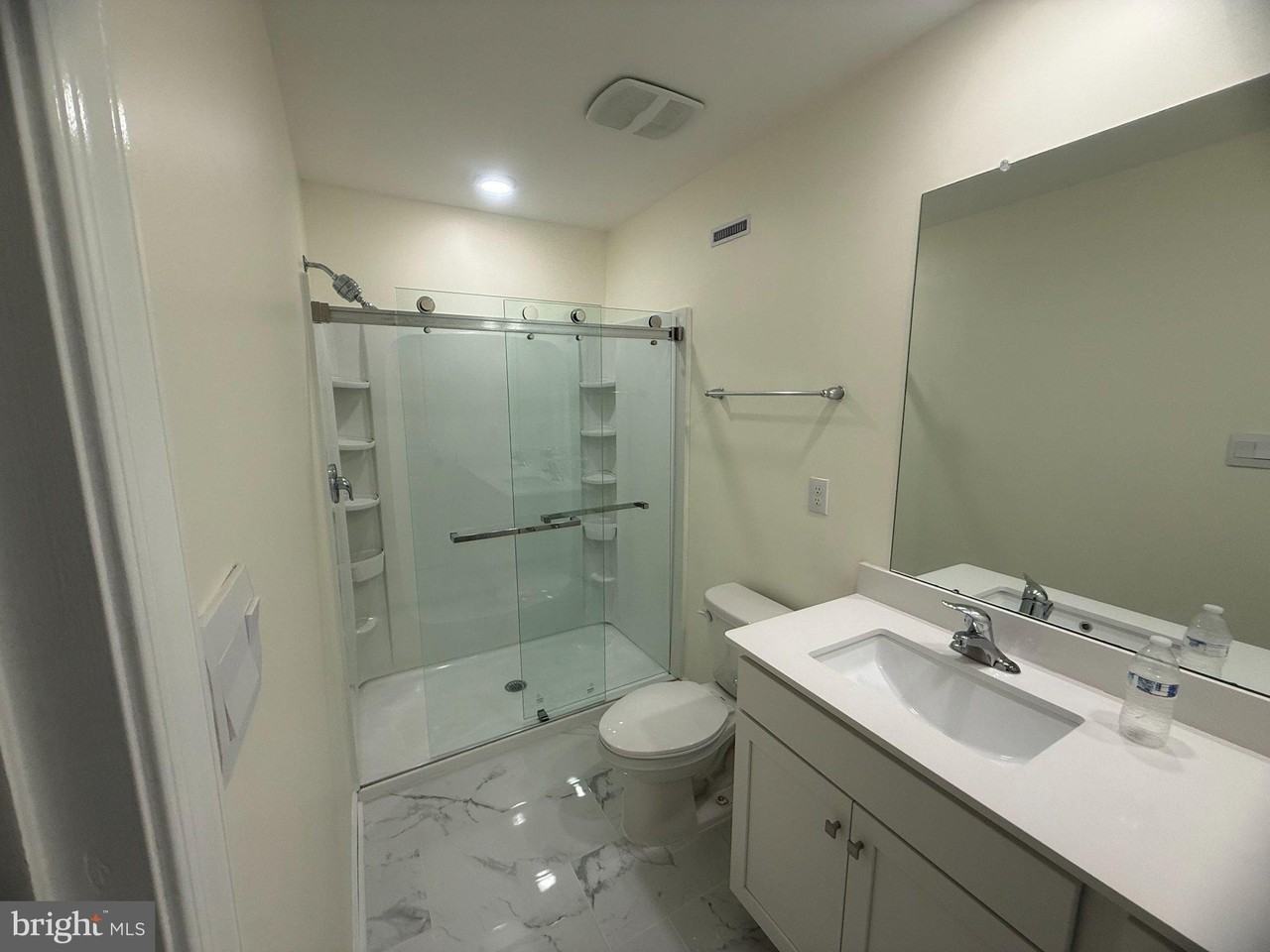 324 Mazzeo Dr - Photo 3 of 4