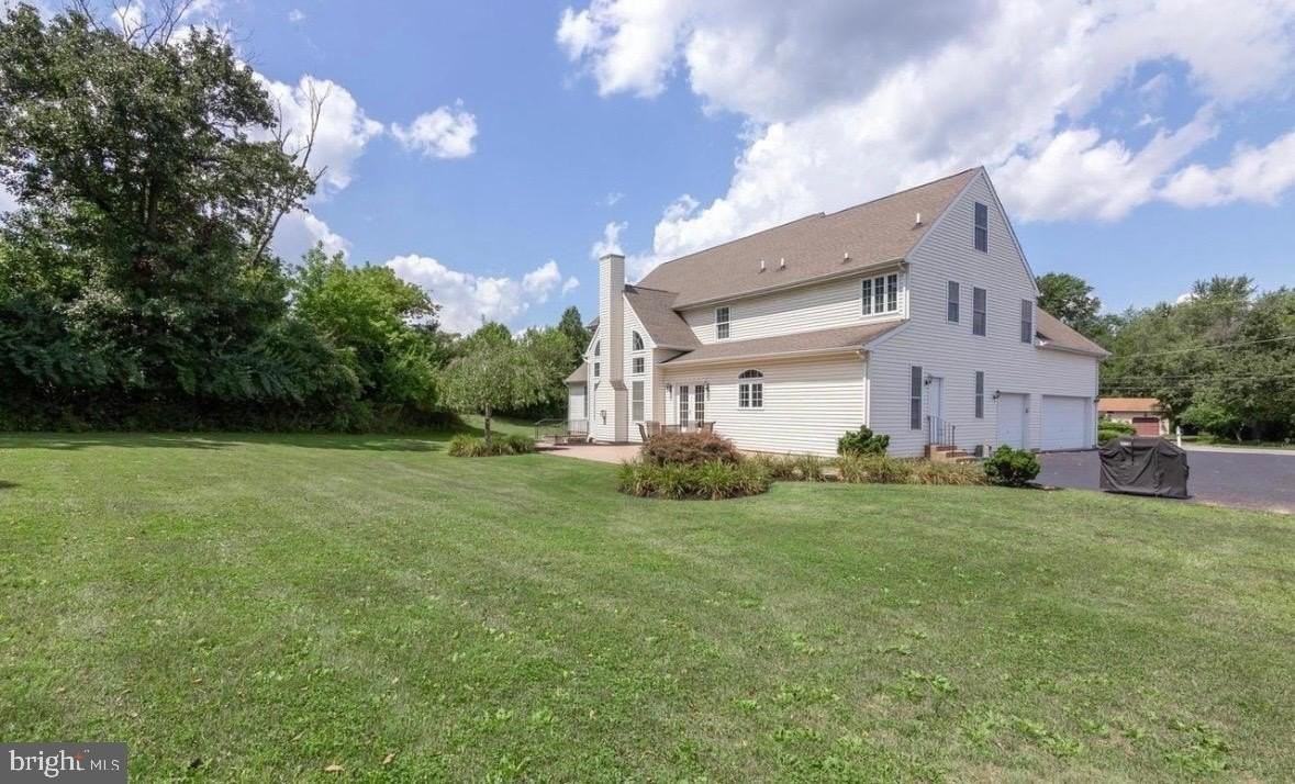 530 Church Rd - Photo 4 of 43