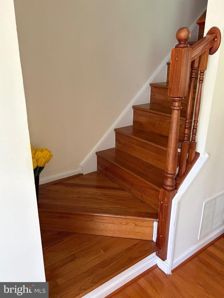 6602 Deer Gap Ct - Photo 6 of 31