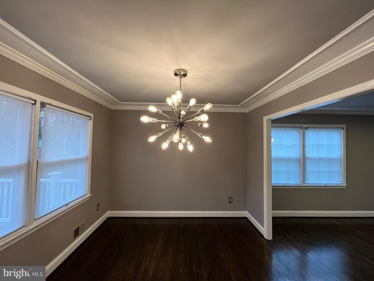 5002 Dequincey Dr - Photo 5 of 39