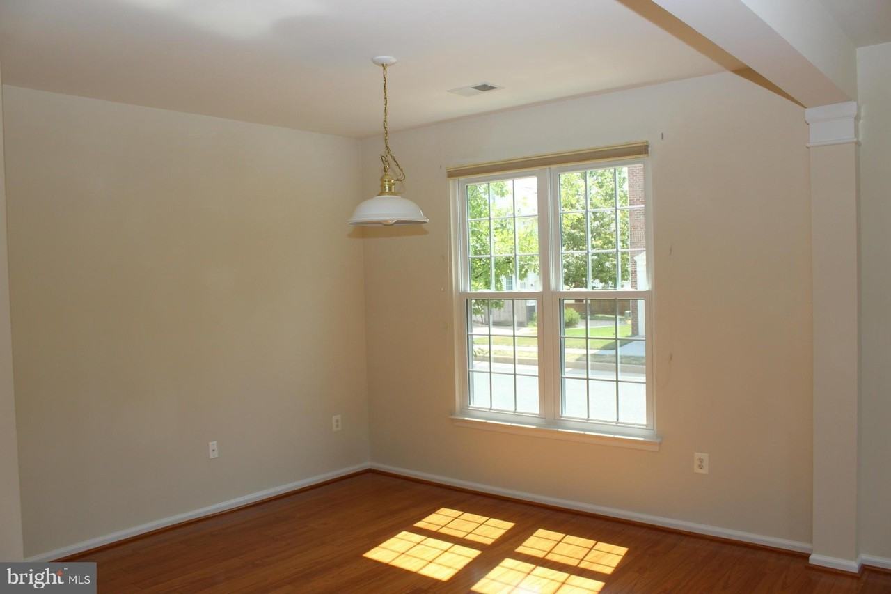 20965 Kittanning Ln - Photo 3 of 19