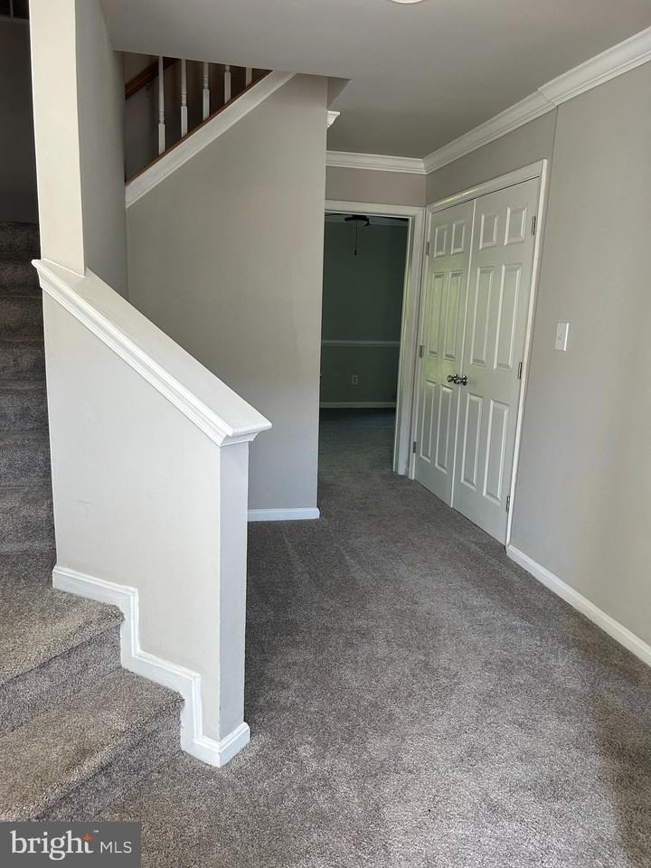 329 Kirby St #66 - Photo 6 of 50