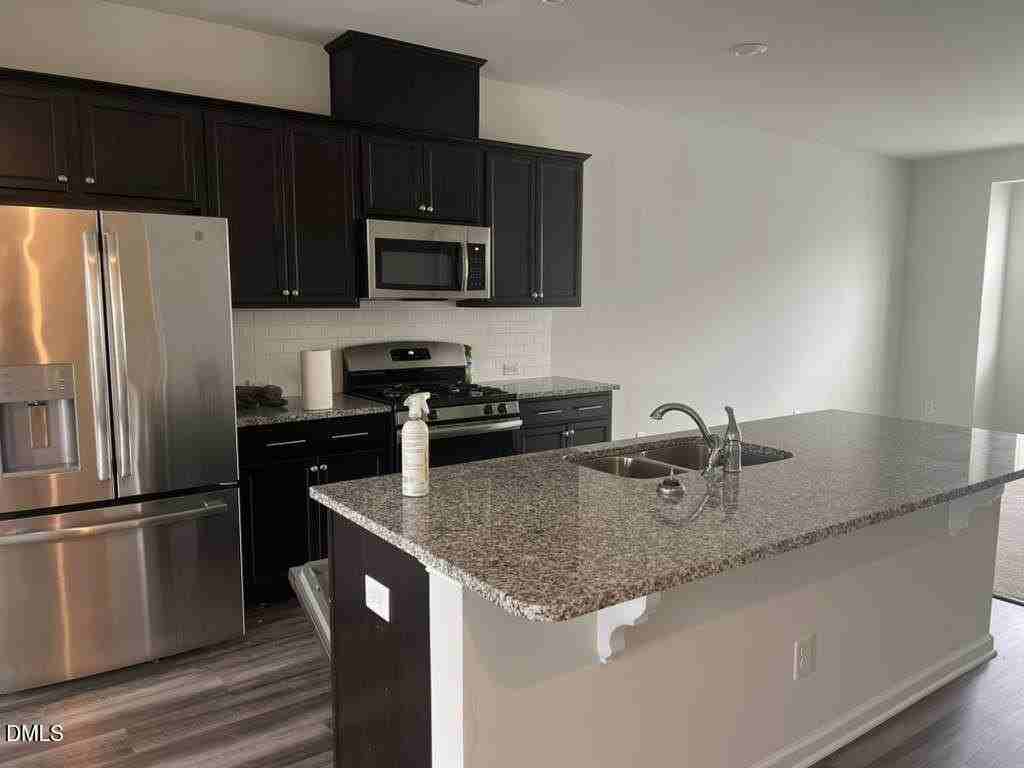 6027 Kayton St - Photo 5 of 24