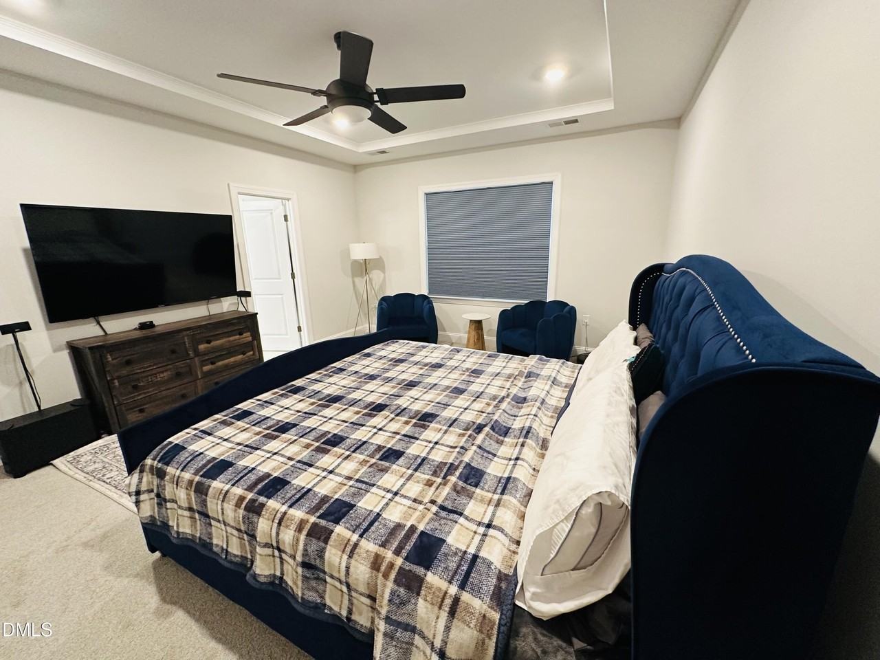 393 Natsam Woods Way - Photo 3 of 20