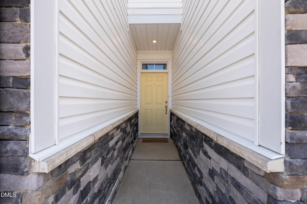 105 Hidden Run Ln - Photo 2 of 46