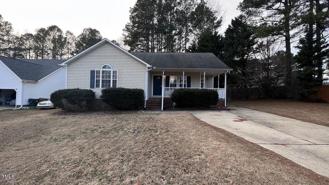 212 Walnut Creek Dr
