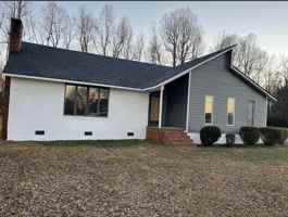 featured image of 2144 S Third Street Ext