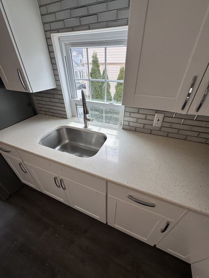 24 Wardwell Avenue #2 - Photo 4 of 21