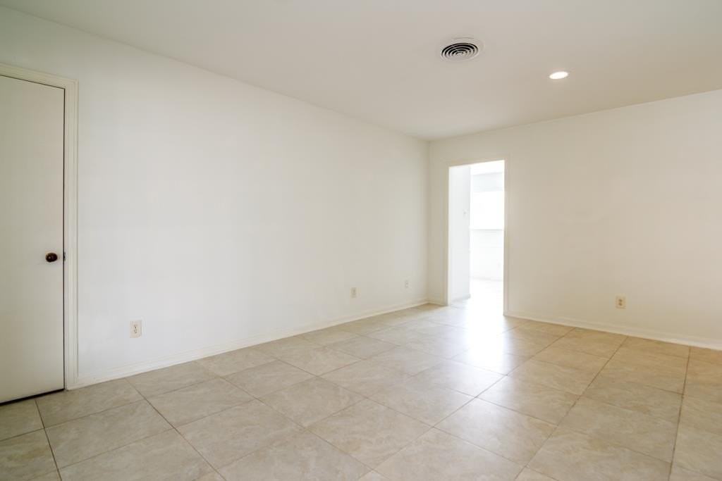 5629 Winsome Ln - Photo 4 of 19