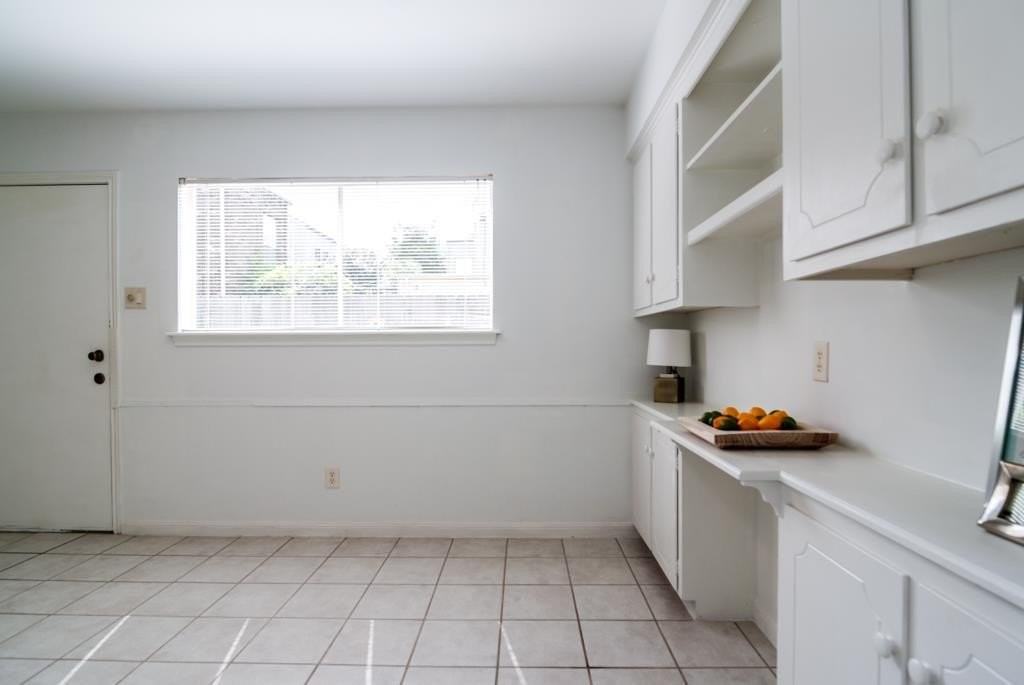 5629 Winsome Ln - Photo 5 of 19