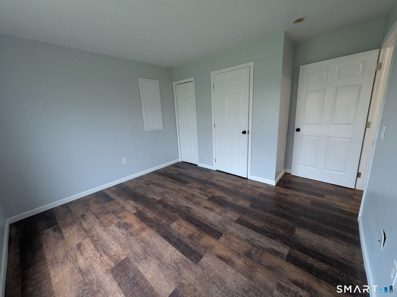 619 Shelton St - Photo 4 of 13