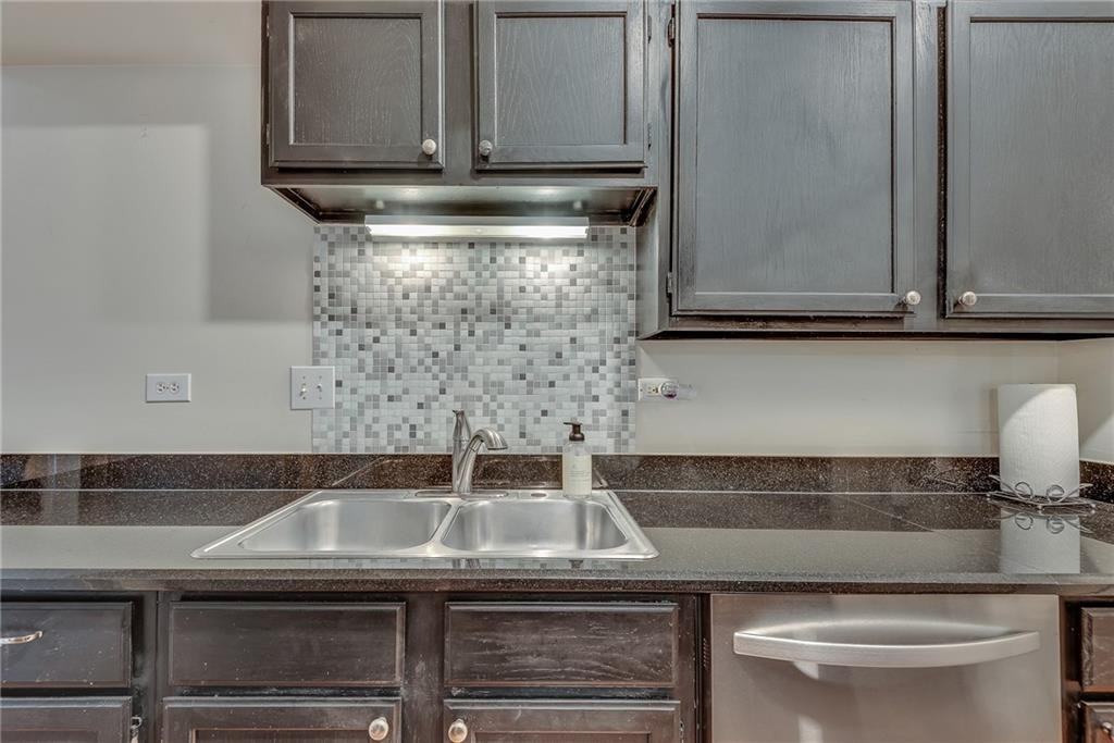 175 15th St Ne ##411 - Photo 5 of 29