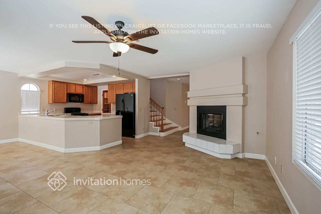 2121 Harbor Cliff Dr - Photo 7 of 18